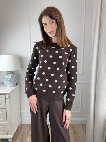klasyczny sweter z wełny merino w grochy, gorzka czekolada