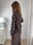 klasyczny sweter z wełny merino w grochy, gorzka czekolada