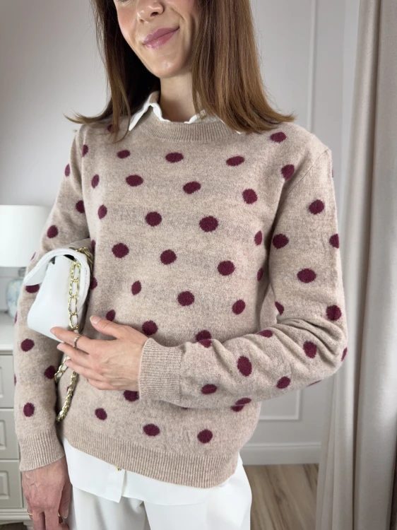 klasyczny sweter z wełny merino w grochy, beżowy
