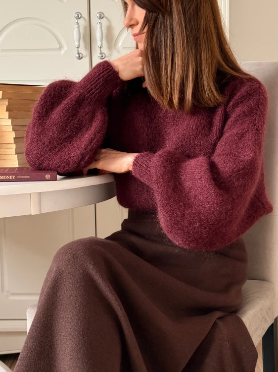 Sweter Mela burgundowy damski oversize z bufiastymi rękawami